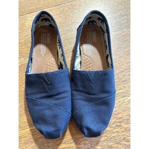 TOMS Women's Classic Shoes – Size 7.5